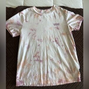 Adorable tie-dye Vans t-shirt